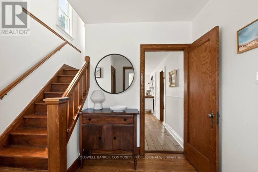 66 Edgemont Street S — photo 6 of 40