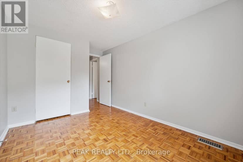 657B Albert Street — photo 32 of 40