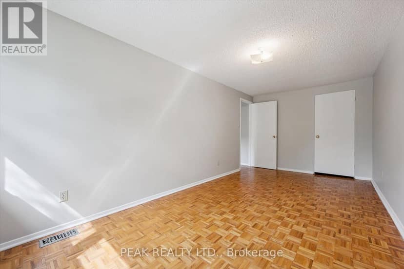 657B Albert Street — photo 35 of 40