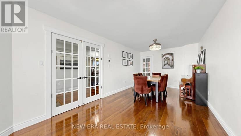 30 Harrogate Court — photo 9 of 40