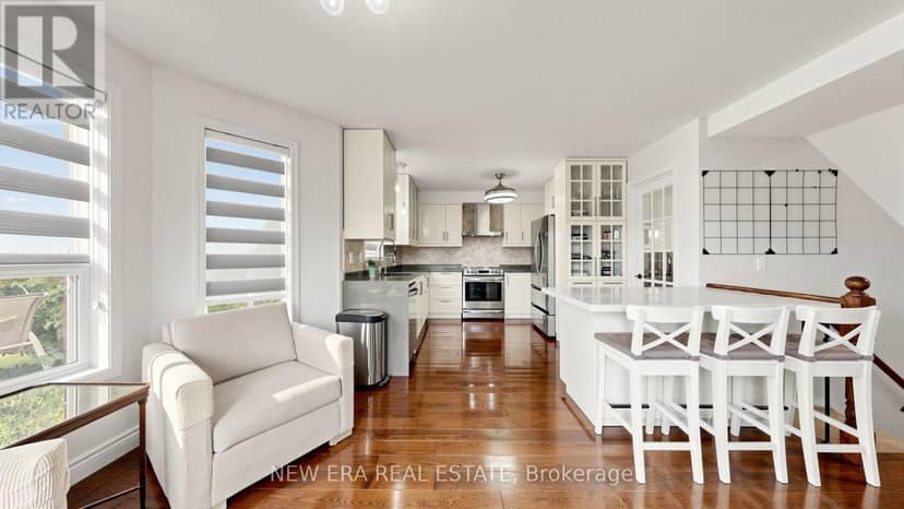 30 Harrogate Court — photo 13 of 40