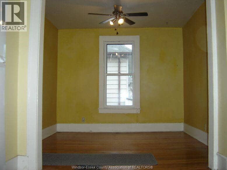 427 Gladstone Avenue — photo 14 of 20