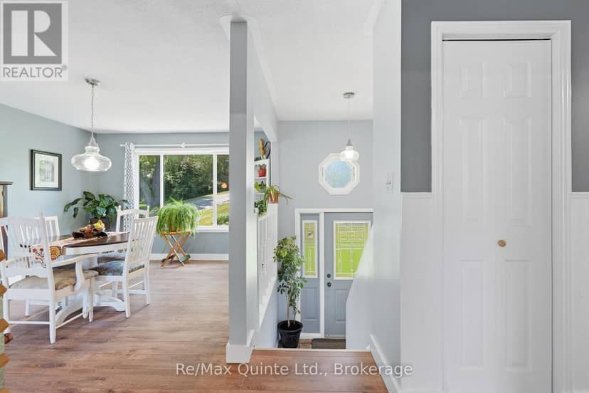 50 County Road 18, Prince Edward County, photo 6