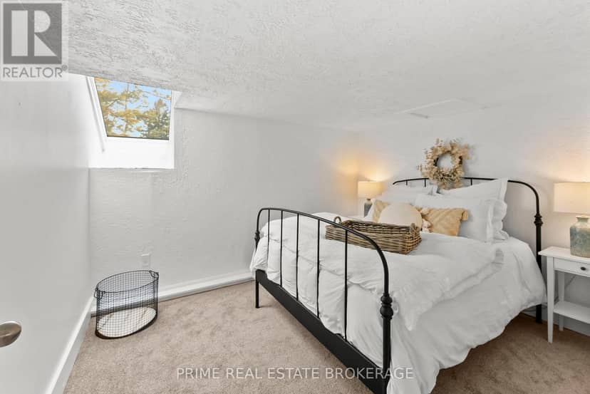 10096 Charlton Drive — photo 40 of 40