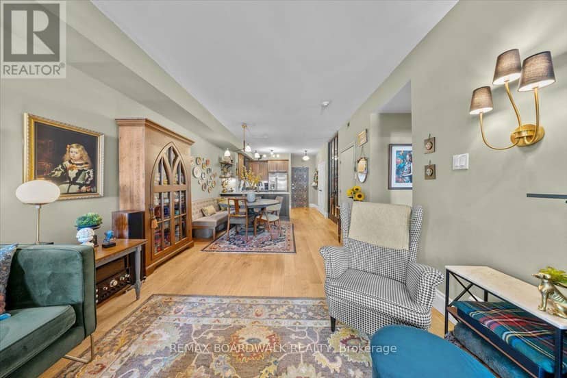 108 - 205 Bolton Street — photo 17 of 40