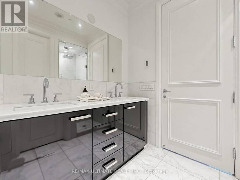 4706 - 311 Bay Street — photo 40 of 40