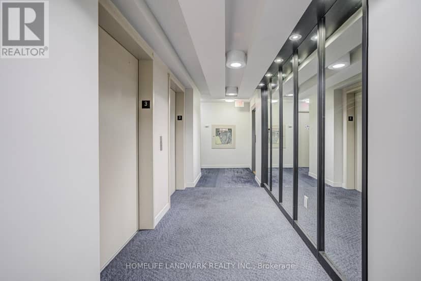 305 - 15 Singer Court — photo 4 of 40
