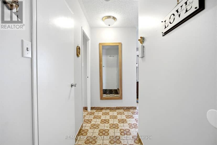 406 - 895 Kennedy Road, Toronto, photo 5