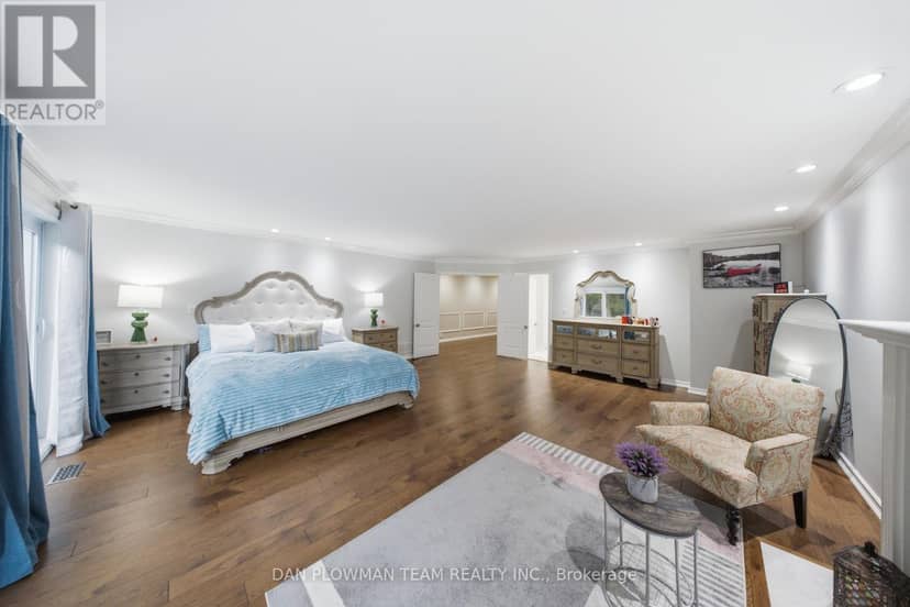64 Woodbridge Circle — photo 18 of 40