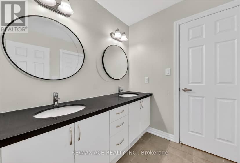 218 Flood Avenue — photo 32 of 40