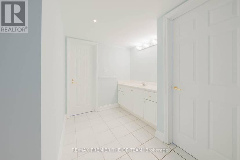 7930 Kipling Avenue — photo 25 of 40