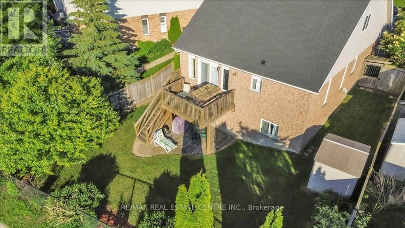 35 Cameron Court — photo 29 of 32