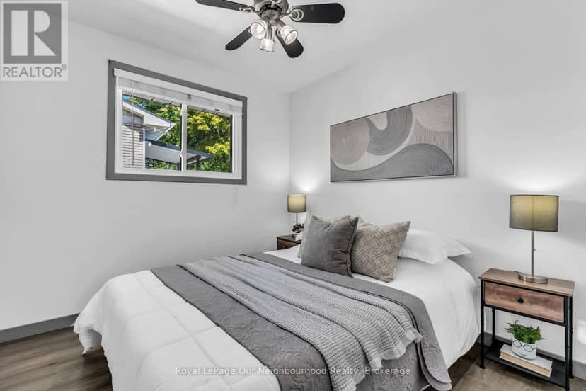 9 Kenwood Crescent — photo 23 of 40