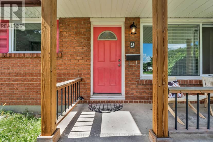 9 Kenwood Crescent — photo 4 of 40