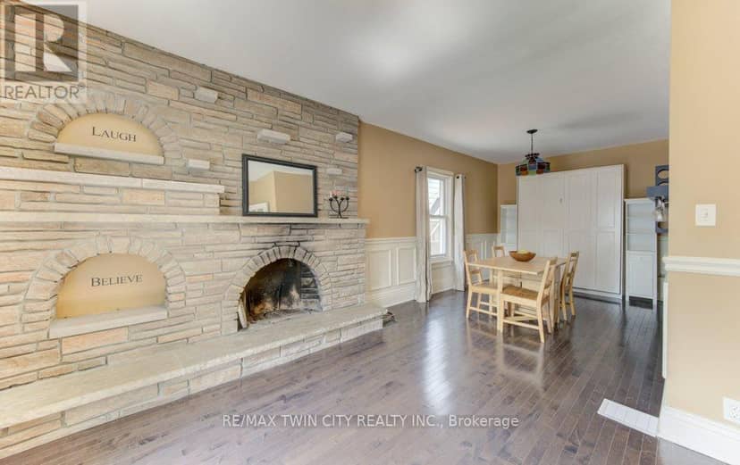 271 London Road W, Guelph, photo 5