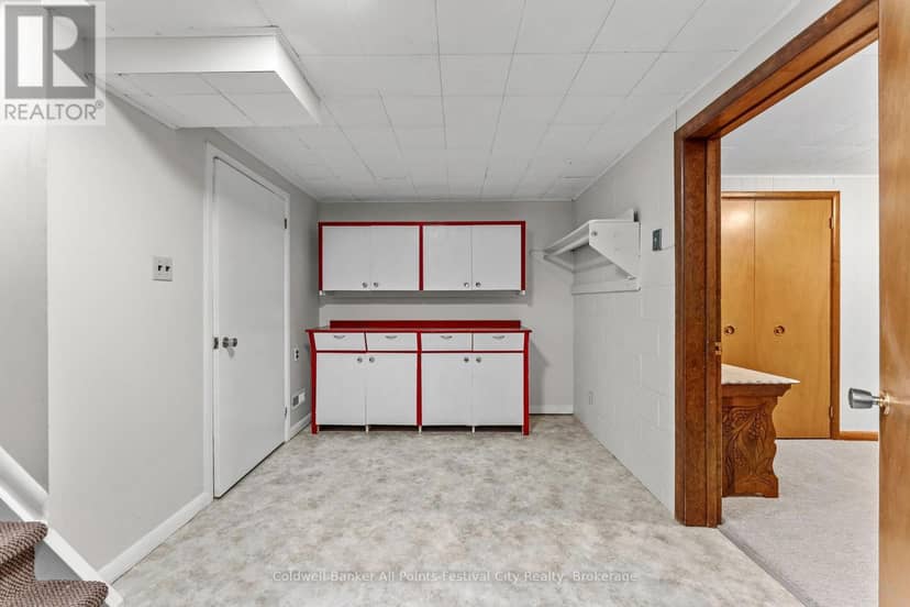 153 Warren Street — photo 27 of 40