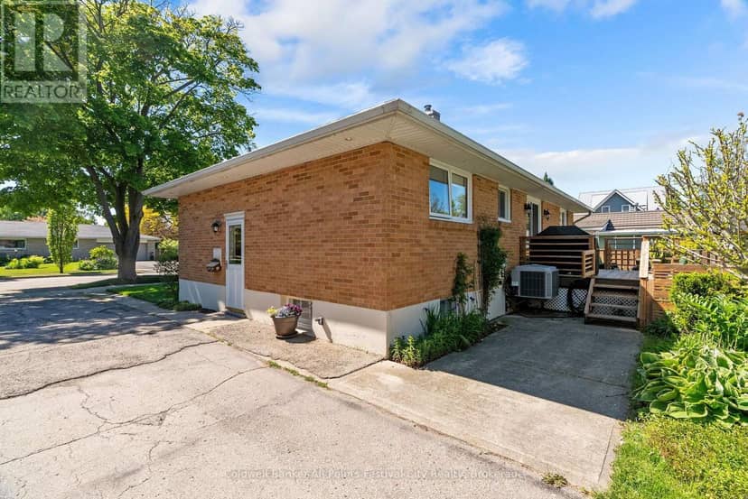153 Warren Street — photo 34 of 40