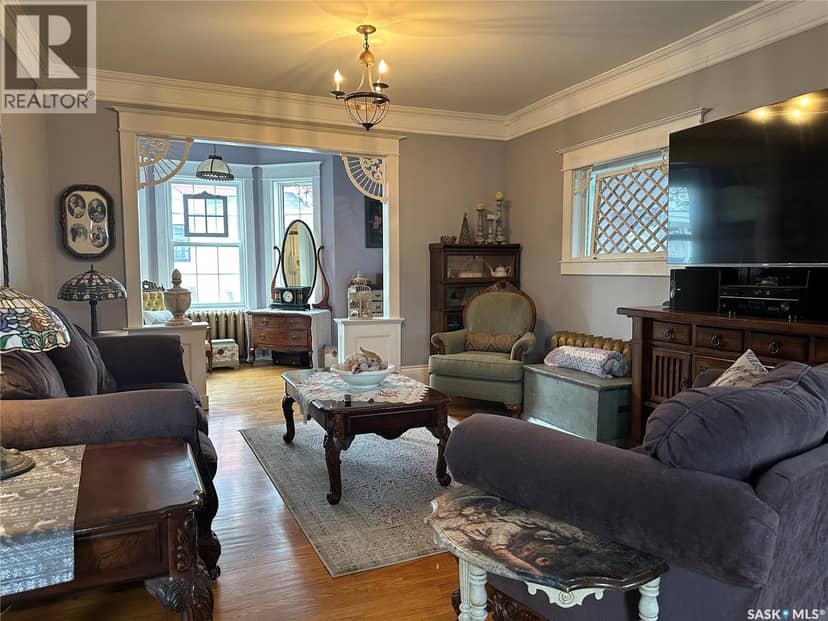 503 Bison AVENUE — photo 16 of 40
