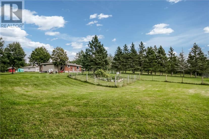 892 Secord, Estaire, photo 3