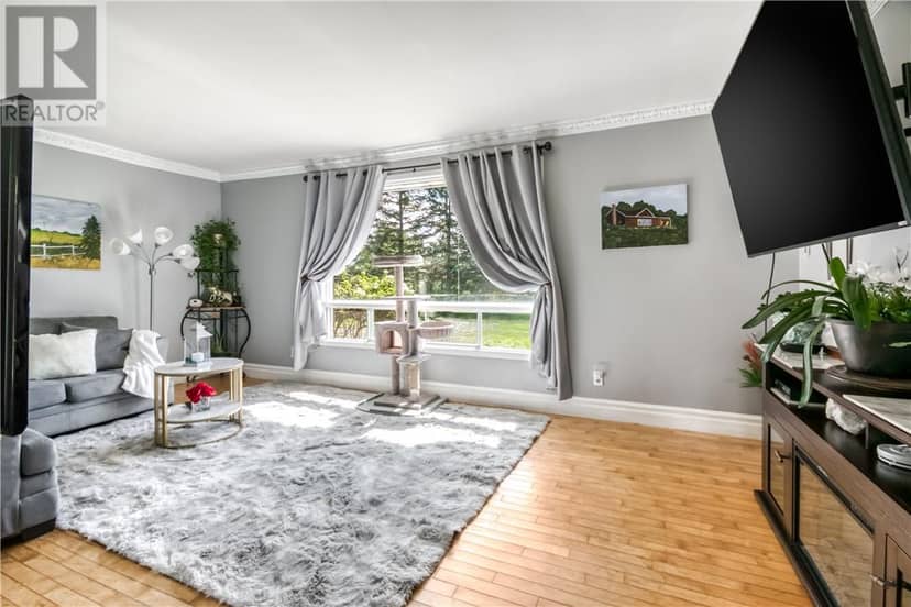 892 Secord, Estaire, photo 7