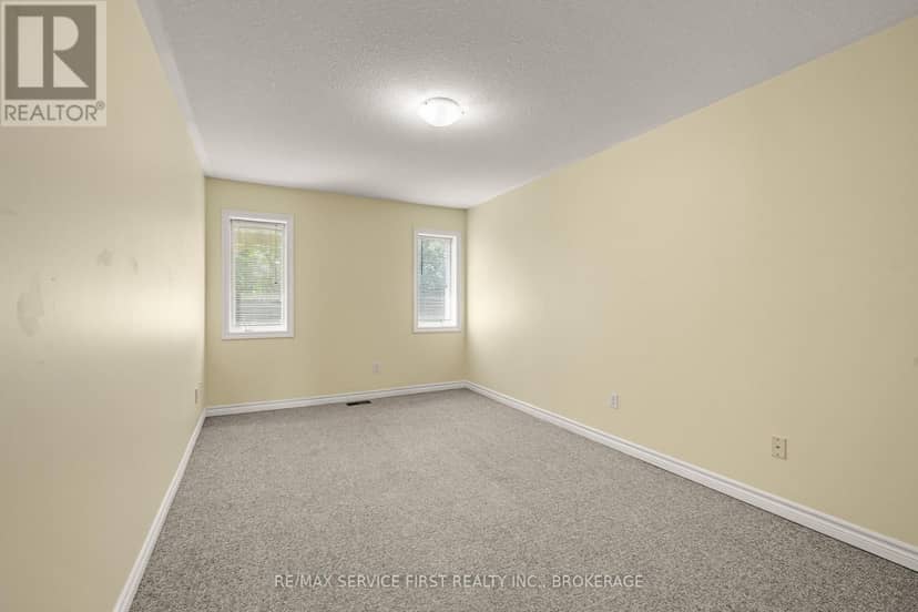 122 Briceland Street — photo 22 of 38