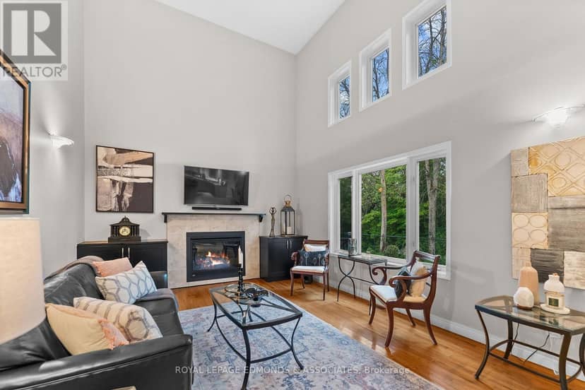 131 Owens Street — photo 19 of 40