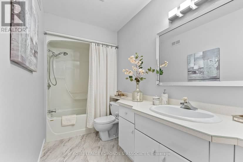 131 Owens Street — photo 30 of 40