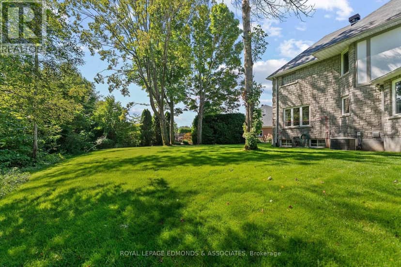 131 Owens Street — photo 40 of 40