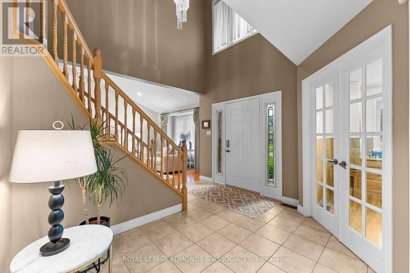 131 Owens Street — photo 6 of 40