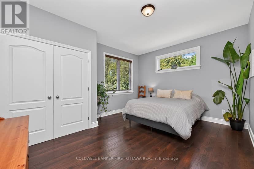 193 Maggie's Crescent — photo 18 of 40