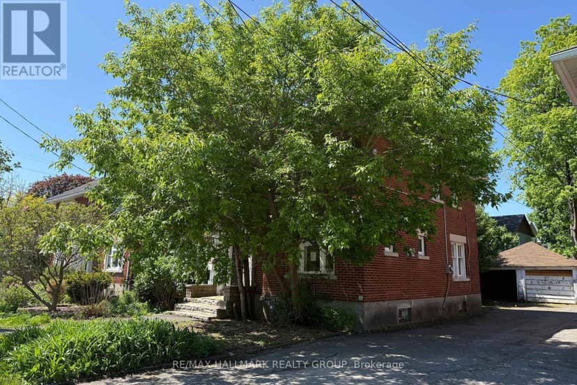142 Clarendon Avenue — photo 2 of 4