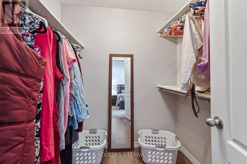 9 Streamwood Lane — photo 26 of 40