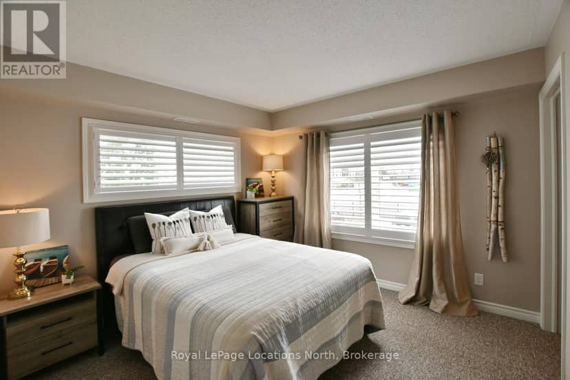 208 - 6 Brandy Lane Drive — photo 22 of 40