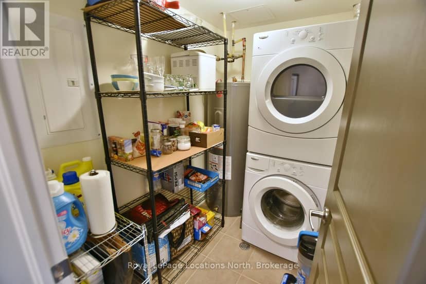 208 - 6 Brandy Lane Drive — photo 30 of 40