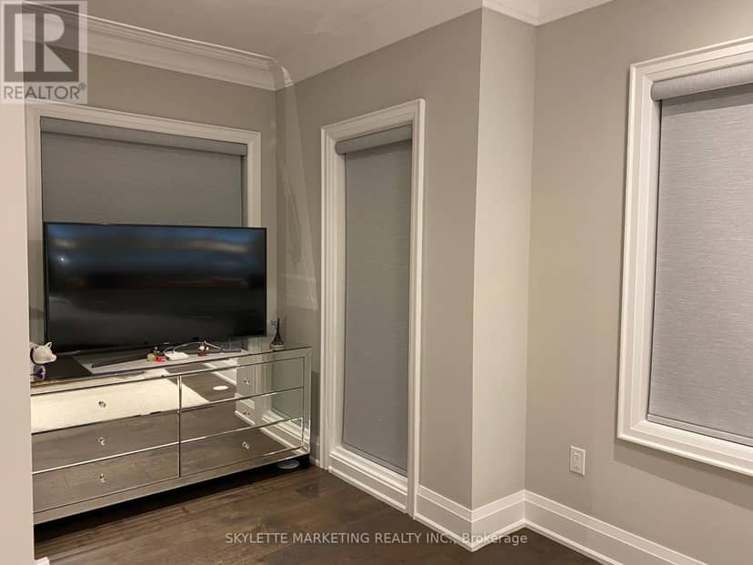 72 - 82 South Park Road — photo 19 of 31