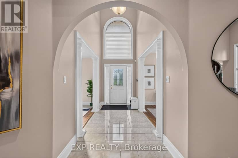 735 Foxcroft Boulevard — photo 2 of 40