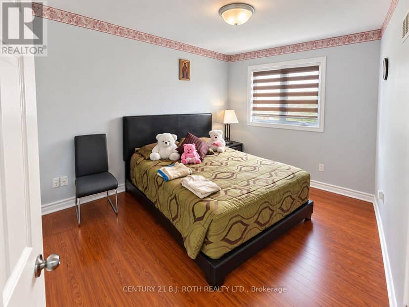 509 Grove Street E — photo 9 of 15