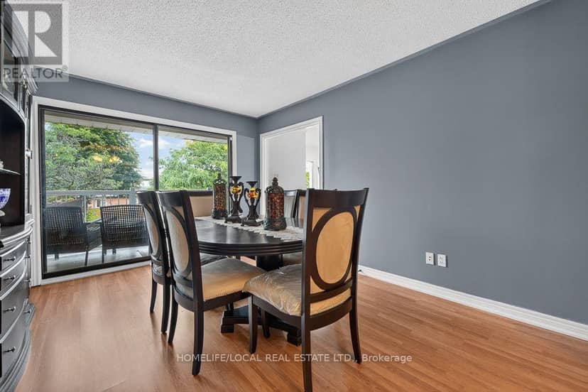 4 Martindale Crescent — photo 13 of 40