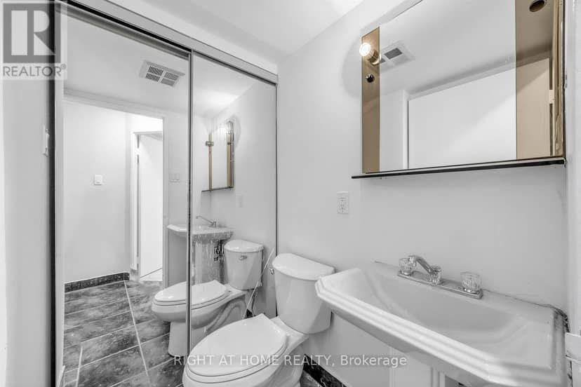 1711 - 41 Markbrook Lane — photo 13 of 37