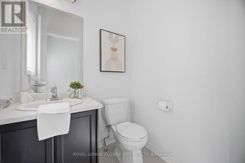 18 Malpass Street — photo 23 of 40