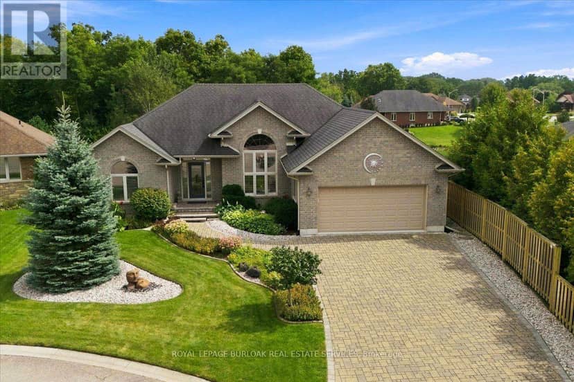 25 Birch Avenue — photo 2 of 38