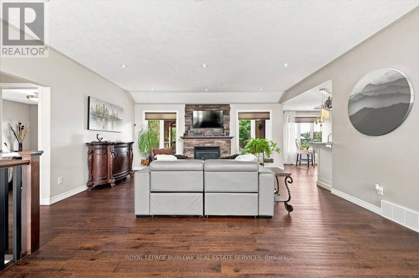 25 Birch Avenue — photo 6 of 38