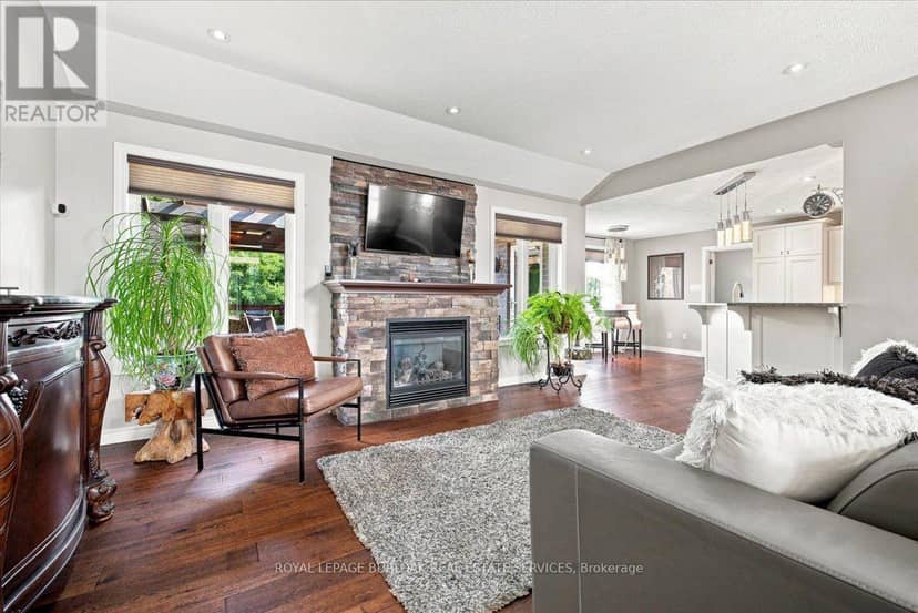 25 Birch Avenue — photo 7 of 38