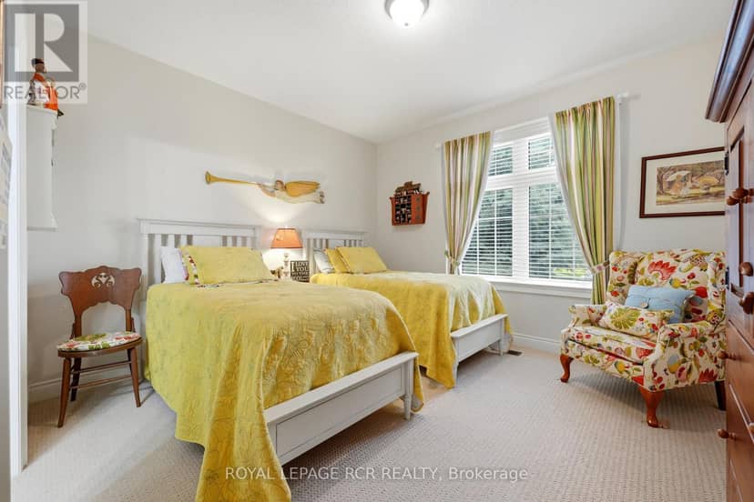 8 Masters Creek Boulevard — photo 30 of 40