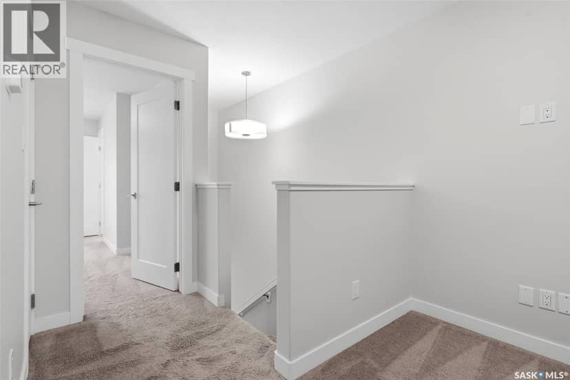 4241 E Keller AVENUE — photo 15 of 40