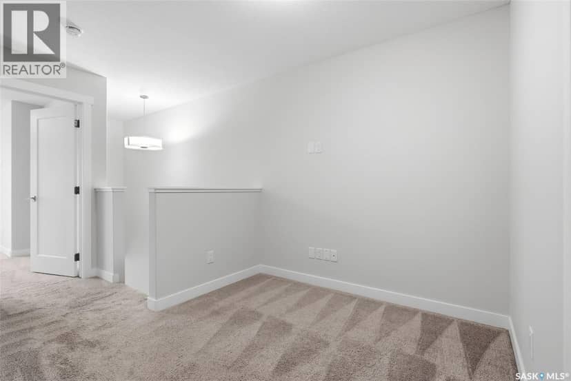 4241 E Keller AVENUE — photo 16 of 40