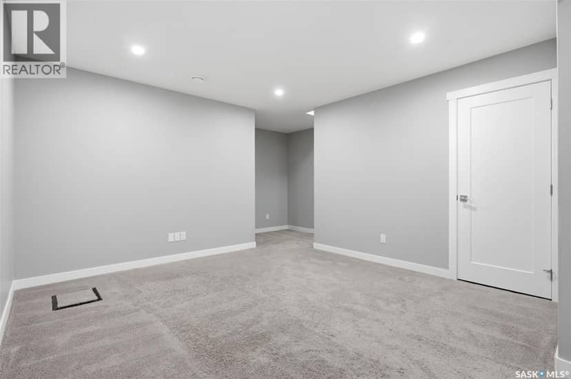 4241 E Keller AVENUE — photo 32 of 40