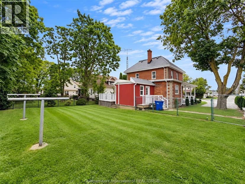 86 Chatham STREET North — photo 11 of 40