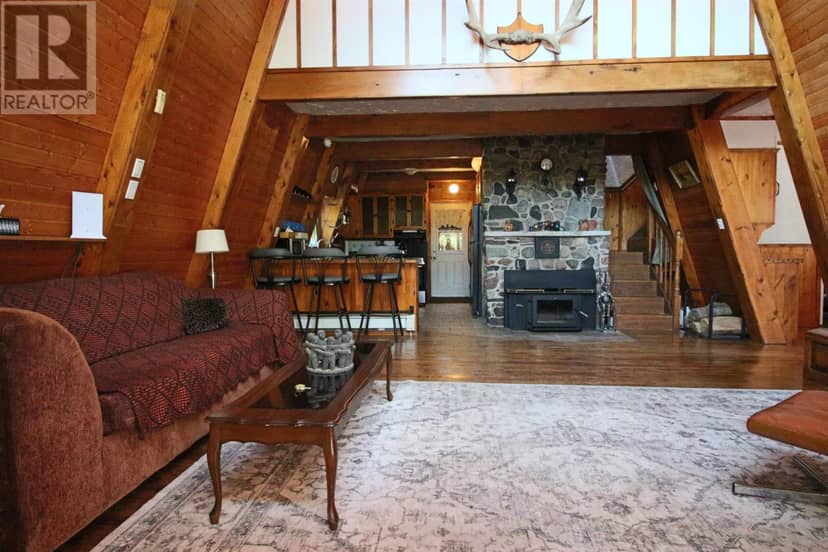 7 Weckstrom Lake, Searchmont, photo 7