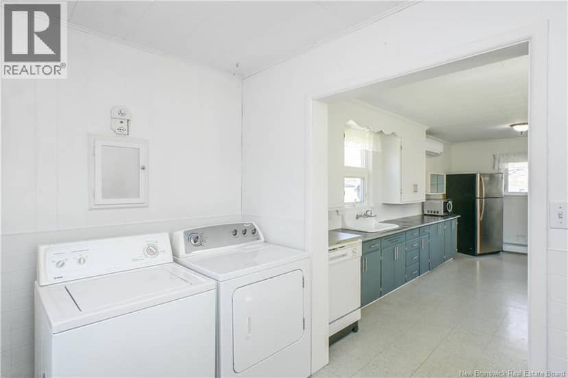 351 Saint-Pierre E. Boulevard — photo 13 of 40